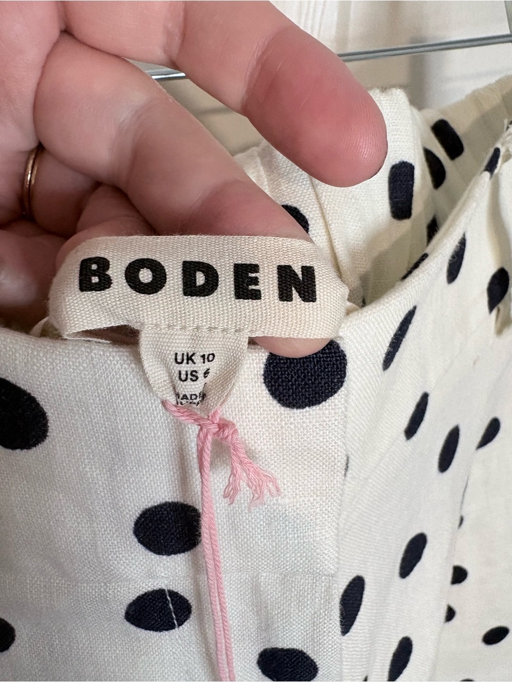 Boden Kensington Linen Shorts | Ivory Painted Dot | Size 6 NWT - Picture 7 of 10